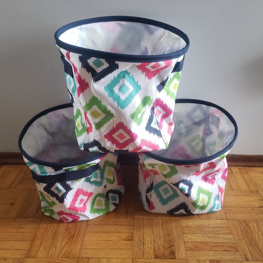 Thirty-one Round Collapsible Storage Bins